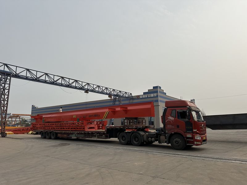 電動葫蘆門式起重機25噸，發(fā)往四川成都