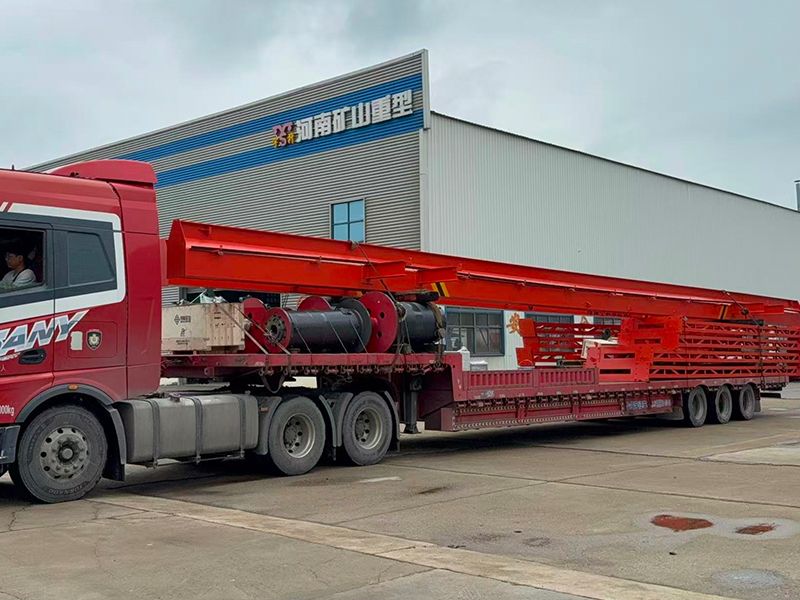 上包下花電動葫蘆門式起重機(jī) MHxh5t-12m MHxh5t-13m 制作完成  裝車發(fā)出